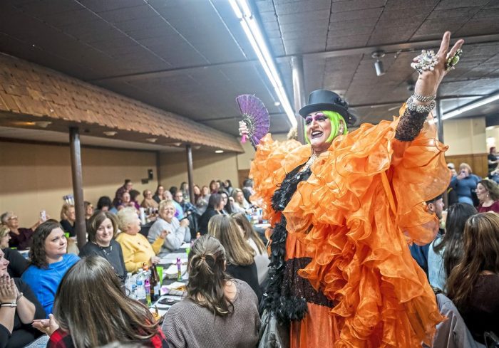 Drag Queen Bingo Thea Trix