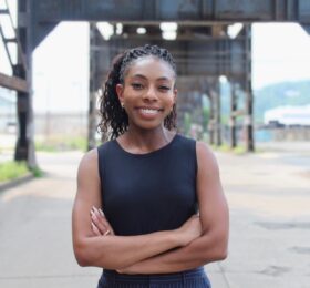 Lindsay Powell. Photo of