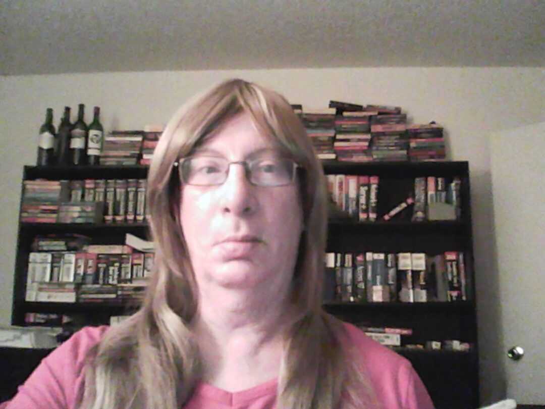 Deidre Starling profile  photo. 